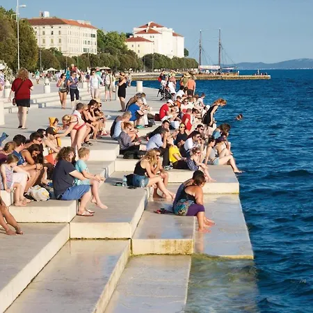 Cozy In With Wifi Apartman Zadar